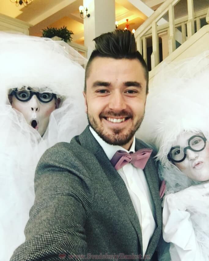 Ведущий Сергей Ивлев