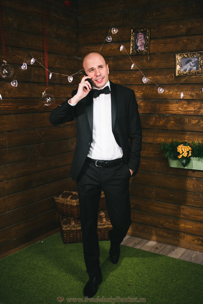Ведущий Вадим Ленский