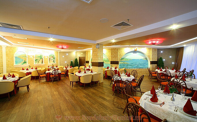 Малый зал ресторана Piccante (Пикканте) отеля Салют