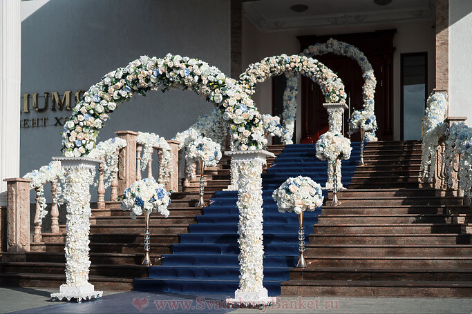 Банкетный зал Triumph Event Hall