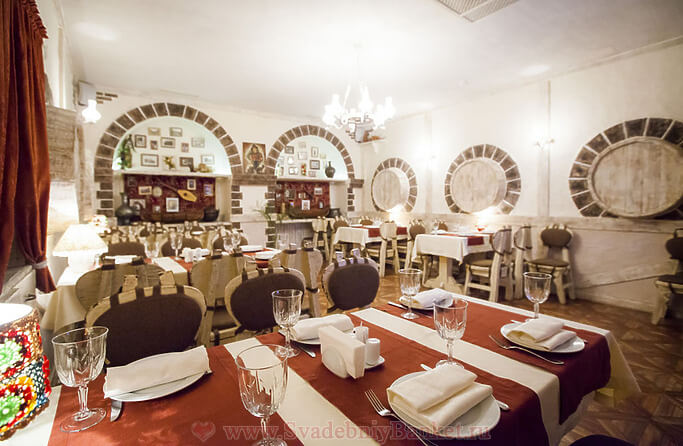 Грузинский зал ресторана Оджахури в Химках